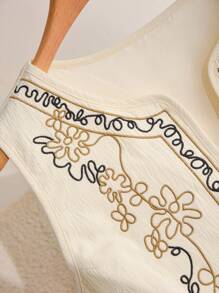 CosyJoli 大码刺绣装饰系带无袖圆领休闲背心夹克 - 杏色 - 查看 4