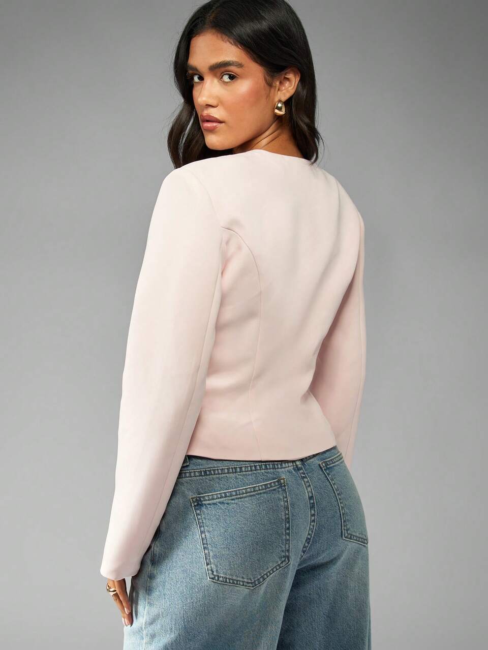 MISSGUIDED Collarless Cropped Blazer With Button Closure