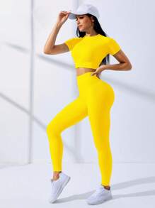 SHEIN Core Rhythm Set sport pentru femei, cu top scurt și colanți, culoare uni, fără cusături, elasticitate ridicată