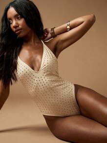 MISSGUIDED 水钻装饰深 V 领连体泳衣夏季海滩泳池派对泳装水晶连体泳衣 - 奶油色 - 查看 3