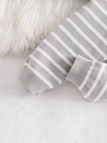 SHEIN 可爱大象图案针织毛衣和裤子套装，长袖圆领套头衫和裤子，可作为外套或打底衫 - 灰色 - 查看 7