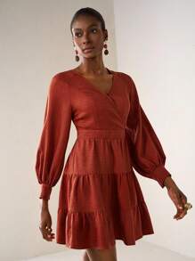 Zivah Vestido corto floral de manga farol con volantes y cuello en V, de mezcla de lino, en color marrón caramelo, vestido mini para mujer - Colección Primavera/Verano 2025, look ideal para festivales de música, Pascua, Día de San Patricio, estilo occidental, nómada, fiesta de cumpleaños, graduación, universidad, uso diario, casual, vacaciones, cruceros, playa, tomar el sol - Óxido marrón - Ver 6