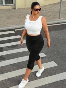 SHEIN EZwear Mallas capri de talla grande de color liso con bolsillo lateral y cintura alta