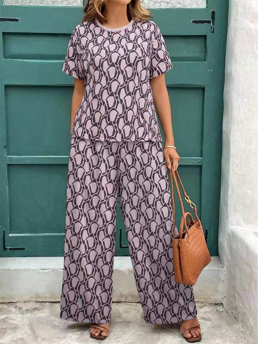 SHEIN 2pcs/Set Plus Size Beach Vacation Casual All-Over Print T-Shirt And Pants Set - Coffee Brown - View 1
