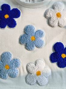 SHEIN Vintaside Kids 2pcs Baby Girls Set: Solid Color White Crew Neck Short Sleeve Top With Applique & Light Blue Ripped Denim Long Pants, Fashion, Soft & Comfortable, Suitable For Spring/Summer Outdoor, Travel, Casual Wear - Multicolor - View 5