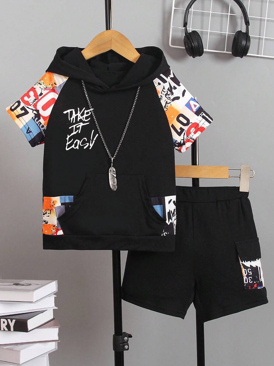 SHEIN Young Boy Graphic Print Short Sleeve Contrast Raglan Sleeve Hoodie And Shorts Set, Suitable For Summer Getaway, Holiday, Travel, Relax, Sunbathing - Black - View 1