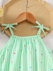 女童印花休闲度假吊带A字连衣裙 夏季连衣裙 女童碎花吊带裙 绿色条纹连衣裙 女童夏季连衣裙 碎花吊带裙 夏季连衣裙 夏季连衣裙 女童碎花连衣裙 - 綠色 - 查看 6
