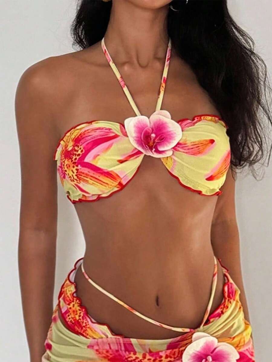 Swim Glamine 女式黄色花朵印花荷叶边露肩系带比基尼上衣，胸部精致 3D 花朵图案，优雅欧式沙滩泳装 - 彩色 - 查看 1