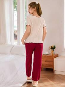 SHEIN 心形刺绣短袖和裤子休闲女士睡衣套装 - 彩色 - 查看 3