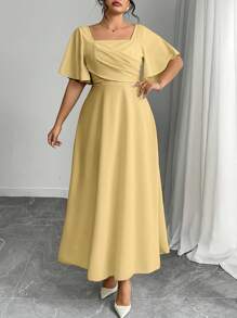 Modelyn Plus Size Red Short Sleeve A-Line Knit Dress - Yellow - View 3