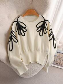 CosyJoli 大码休闲手工针织花卉腰部收紧圆领修身套头衫 - 白色 - 查看 3