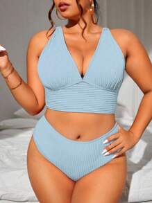 SHEIN Swim Curve 2pcs/Set Plus Size Women V-Neck Solid Color Casual Split-Style Swimwear Set For Summer Beach Vacation - Baby Blue - View 3