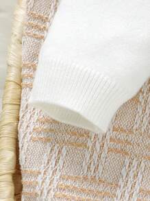 SHEIN 新生婴儿条纹毛衣套装，0-9 个月，休闲时尚风格，黑白灰色，开领，裆部按扣，领子，自行车印花，长袖针织毛衣和裤子 2 件套，柔软舒适，适合日常、外出、旅行、度假、居家、托儿所、儿童玩耍 - 白色 - 查看 5