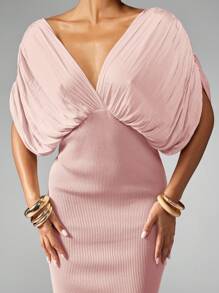 MISSGUIDED Vestido elegante de gala largo con caída, vestido de noche con plisado en el escote, escote pronunciado, mangas tipo murciélago, abertura lateral, para fiestas, bodas, ocasiones especiales