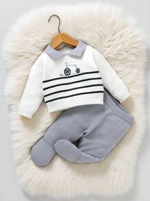 SHEIN 新生婴儿条纹毛衣套装，0-9 个月，休闲时尚风格，黑白灰色，开领，裆部按扣，领子，自行车印花，长袖针织毛衣和裤子 2 件套，柔软舒适，适合日常、外出、旅行、度假、居家、托儿所、儿童玩耍 - 白色 - 查看 1