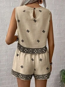 SHEIN LUNE 2pcs/Set Women Vacation Floral Print Sleeveless Shirt And Shorts Casual Set