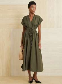 Aveloria Modichic 优雅宽肩配布腰带收腰宽松连衣裙 - 軍綠色 - 查看 4