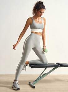 VARSITIE Seturi de antrenament pentru femei, camisol cu patchwork în culori contrastante și colanți sport, set de îmbrăcăminte sport pentru femei, set de yoga, colanți fără sudură cu blocuri de culori, seturi de antrenament pentru femei