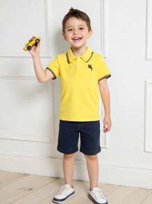 SHEIN Kleine Jungen gestreiftes Poloshirt mit Rittermuster, Kurzarm, lässig für Ausflüge, Urlaub, Reisen, Entspannung, Sonnenbaden, Sommer