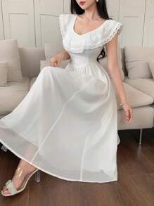 DAZY 韩版蕾丝中长连衣裙，收腰设计，时尚女士