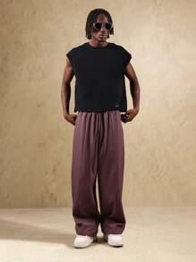 SUMWON 无袖背心，情感缺失图案印花，夏季节日毛边露脐肌肉宽松版型，街头风简约宣言休闲款 - 黑色 - 查看 4