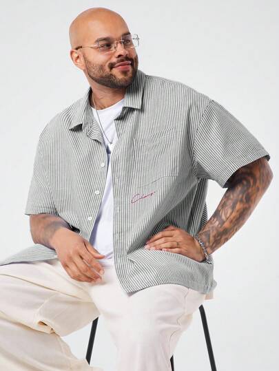 EASEVO Plus Size Men's Loose Casual Vertical Striped Short Sleeve Woven Shirt