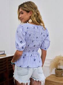 SHEIN LUNE بلوزة قصيرة الأكمام مع كشكش في الأطراف مطبوعة بشريط منسوج وسحاب، مناسبة للارتداء اليومي والخارجي والإجازات والريف - متعدد الألوان - مشاهدة 3