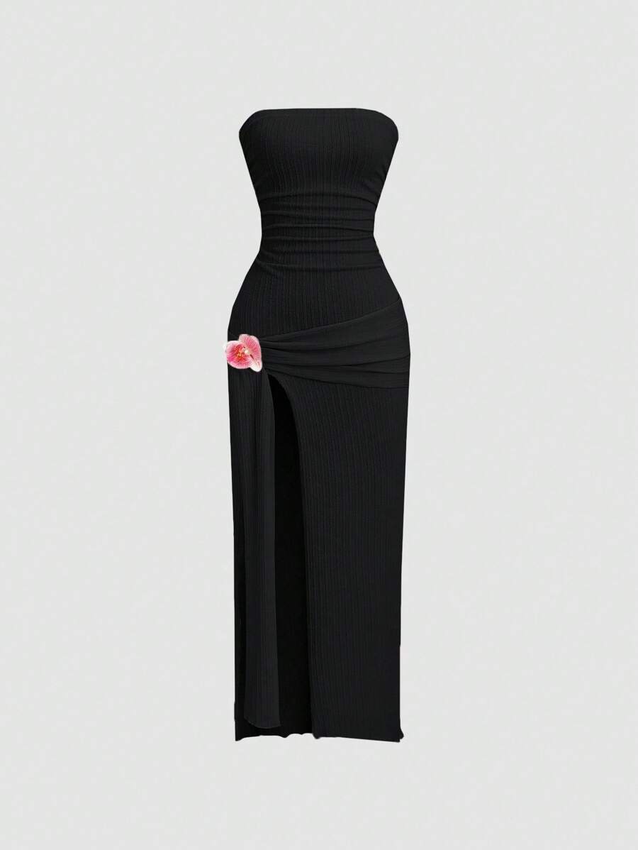 Sweetra Đầm Maxi Bandeau xẻ cao đính họa tiết hoa 3D thanh lịch - màu đen - Xem 1