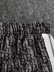 SHEIN 2 件套年轻男孩字母印花圆领长袖白色运动衫和全身侧条纹印花运动裤套装 - 灰色 - 查看 6