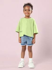 SUMWON Pantaloncini di jeans grezzi per bambini, sfrangiati, estivi, di media lunghezza, fit morbido, in cotone, per uso quotidiano, moda spiaggia, casual, distressed, estivi, primaverili, moderni, fondamentali