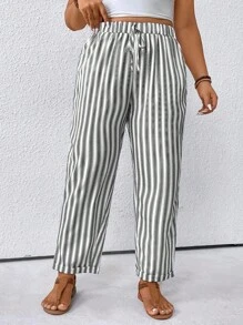 SHEIN PETITE Große Größen Gestreifte Patchwork-Vurlaubshosen in Große Größen mit Trompetenform