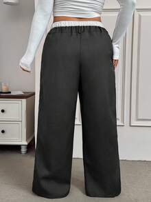 SHEIN EZwear Plus Size Women's Contrast Color Zipper Front Pockets Pleated Wide Leg Suit Pants - Black - View 2