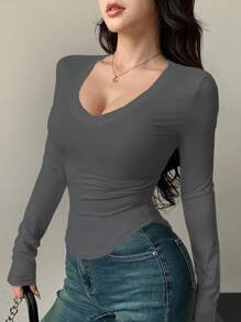 DAZY 女式 V 领纯色基本款长袖 T 恤，性感修身，适合秋冬和春夏季，秋季女装