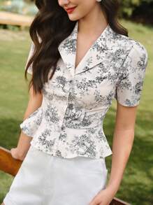 Vintamour Blusa ajustada con estampado de flores elegante y vintage, azul y blanco con flores, camisa de manga corta con volantes para mujer, para volver al colegio, profesora, salir, negocios casuales, vacaciones, cumpleaños, oficina, camisas lindas para mujer, volver al colegio, negocios casuales, oficina, profesora, camisa abotonada - Negro - Ver 6