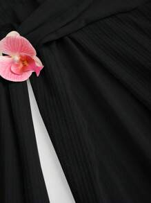 Sweetra Đầm Maxi Bandeau xẻ cao đính họa tiết hoa 3D thanh lịch - màu đen - Xem 3