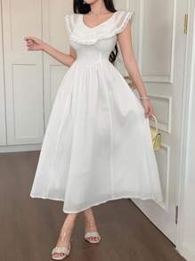 DAZY 韩版蕾丝中长连衣裙，收腰设计，时尚女士