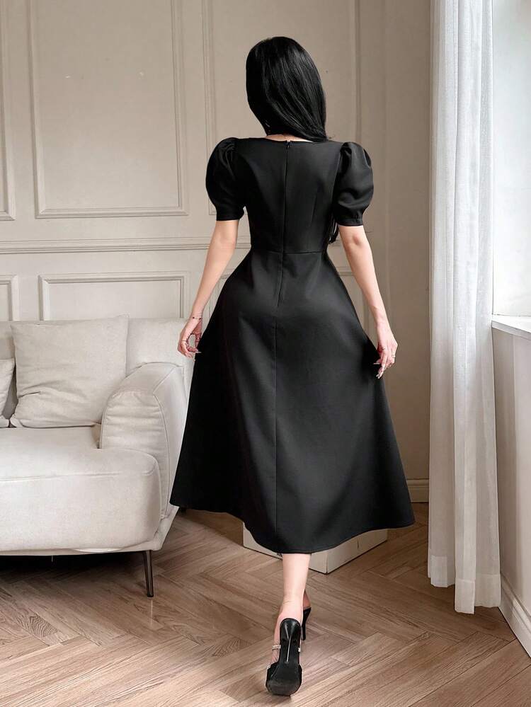 Modelyn Vestido corto elegante de mujer con decoración de lazo de strass - Negro - Añade 6