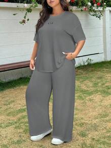 SHEIN EZwear 2件套深灰色短袖T恤和裤子大码套装，春夏 - 深灰色 - 查看 5