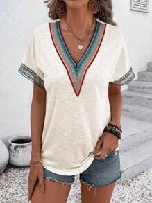 EMERY ROSE Women's Summer V-Neck Lace Patchwork Vacation T-Shirt - Apricot - View 3