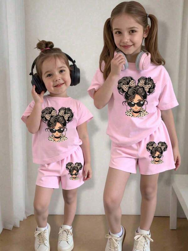 Conjunto casual de verano con camiseta y pantalones cortos con estampado de dibujos animados para niña joven