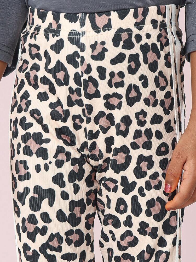 Manhattan Print Crop T-Shirt With Animal Print Leggings