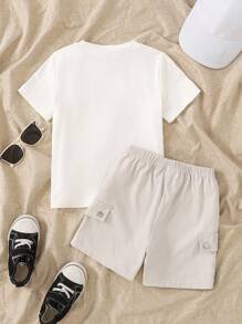 SHEIN Genkimix Kids 2pcs/Set Young Boy Contrast Color Cargo Pocket Short Sleeve T-Shirt And Shorts Casual Outfit - Grey - View 2