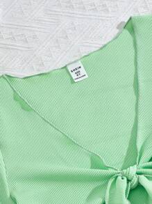 SHEIN Vintaside Kids 青少年女孩度假休闲纯色抽绳上衣和小碎花吊带裙两件套