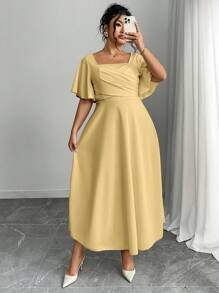 Modelyn Plus Size Red Short Sleeve A-Line Knit Dress - Yellow - View 4