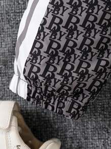 SHEIN 2 件套年轻男孩字母印花圆领长袖白色运动衫和全身侧条纹印花运动裤套装 - 灰色 - 查看 5