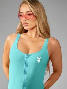 Missguided x Playboy 高开叉连体泳衣，前拉链设计，方领泳衣，高腿剪裁，夏季沙滩装 - 水鴨藍 - 查看 4