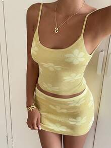 Aloruh Women Floral Jacquard Fitted Camisole Top - Yellow - View 5