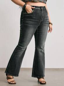 ROMWE Fairycore Jeans acampanados informales a la moda con desgaste y tachuelas con diseño de mariposa en tallas grandes - Azul - Ver 6