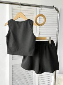 SHEIN Set 2 piese Tween pentru fete, gri închis, cu imprimeu de litere englezești, croială striată, cu guler rotund, maiou și pantaloni scurți asortați, ținută pentru întoarcerea la școală - Gri inchis - Vizualizare 2