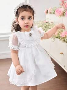 SHEIN Vestido Elegante de Bebê Menina com Babado de Tule de Malha Cor Sólida - Branco - Visão 1